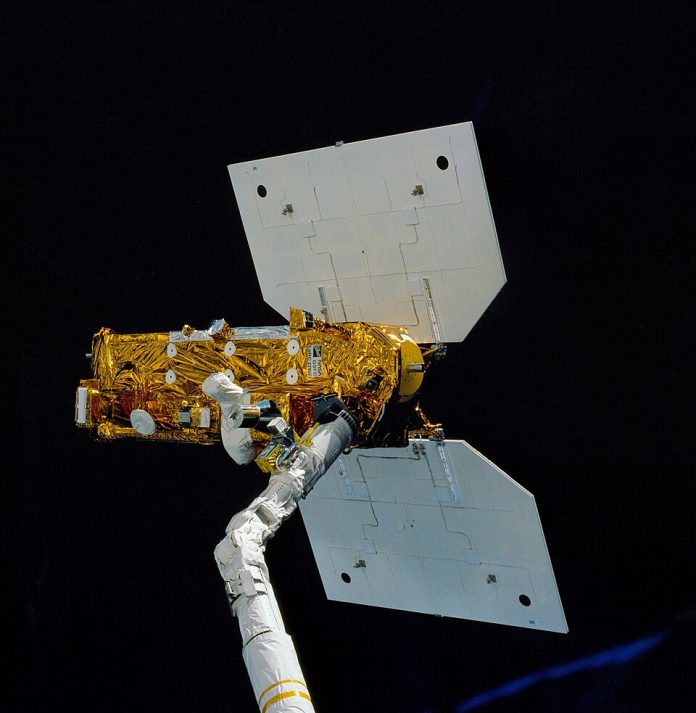 Earth_Radiation_Budget_Satellite (1)