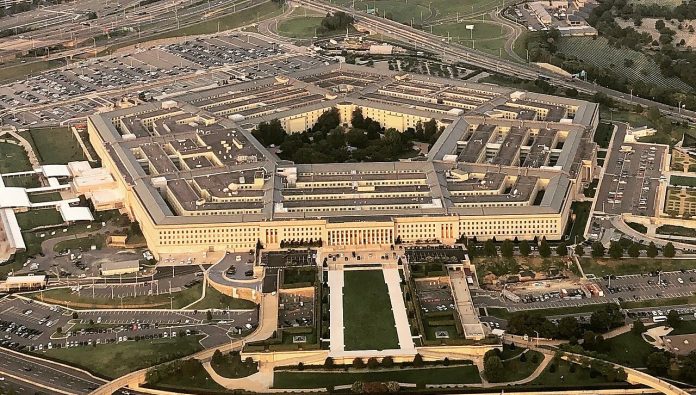The_Pentagon,_Headquarters_of_the_US_Department_of_Defense_(cropped2)