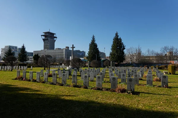war graves