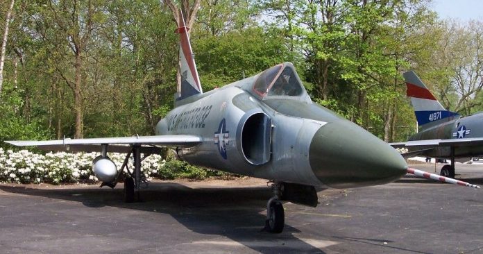 F-102 Delta Dagger