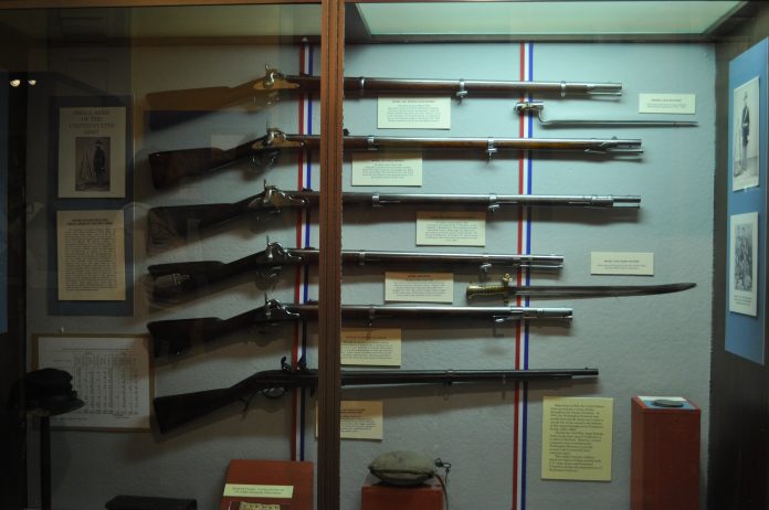 FLMM_-_Civil_War_rifles