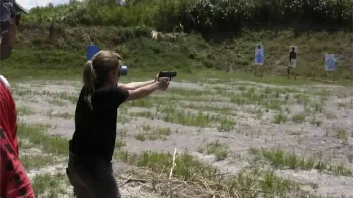 FirearmTrainingforWomeninMiamiprt4-1024x575