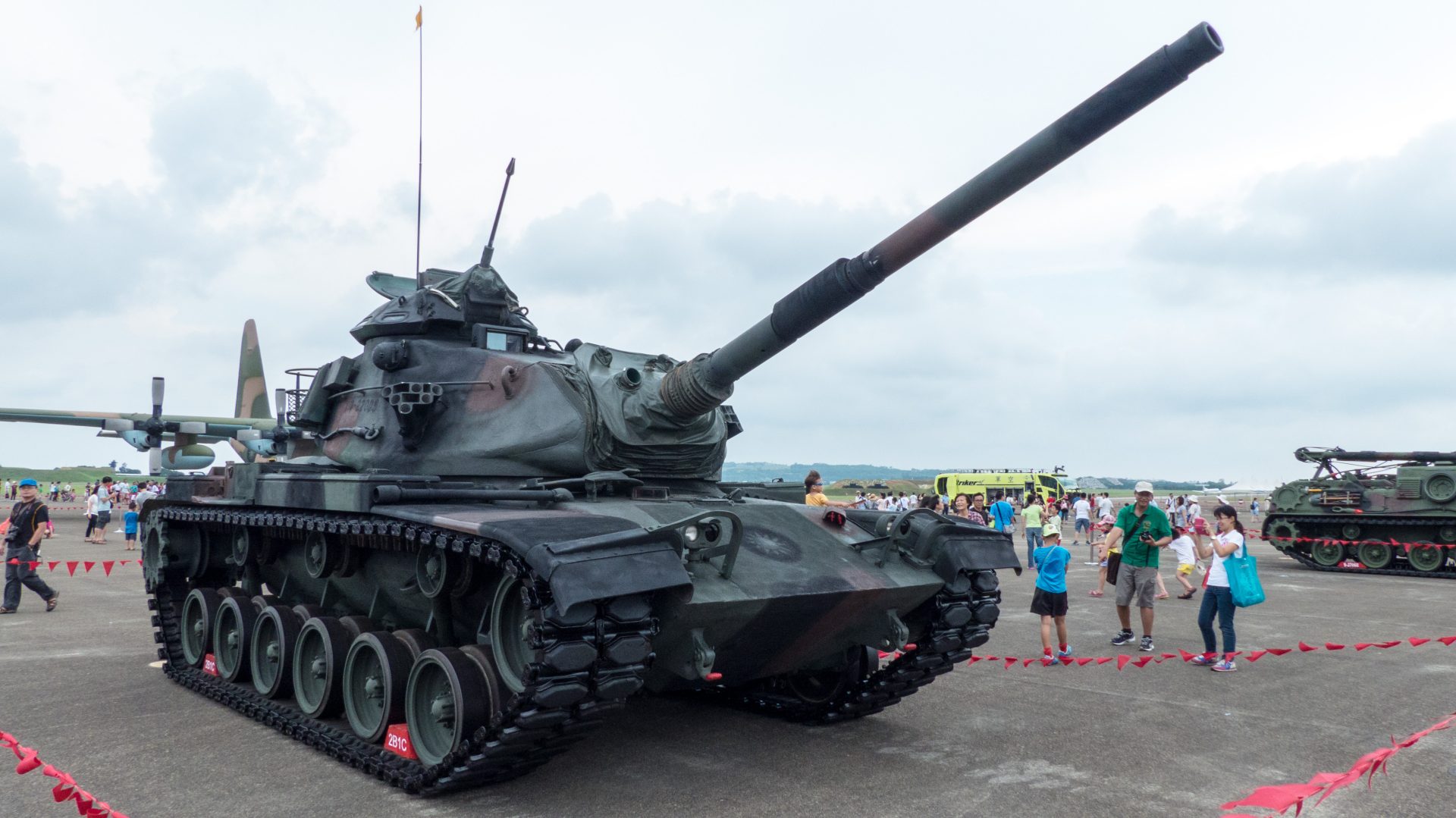 Why 17 Militaries Still Keep the M60 Tank Ready | Modern Engineering ...